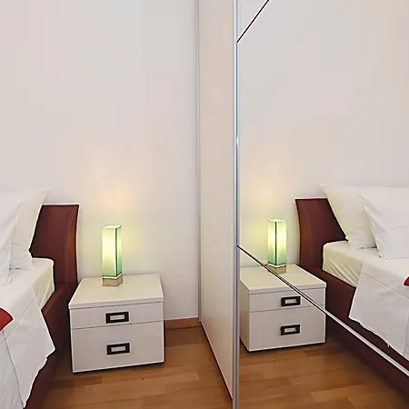 Luxury Two Bedroom Apartamento Zadar